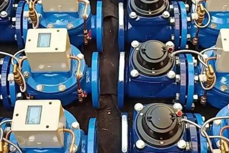 無線遠(yuǎn)傳水表能徹底解決農(nóng)村水改難題嗎?